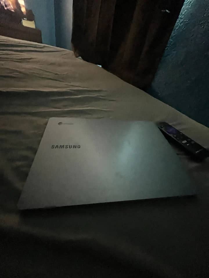 Samsung Galaxy Chromebook Computers 32GB 4GB New