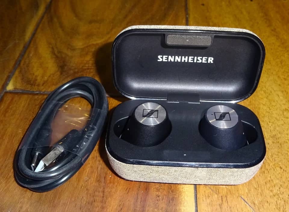 Sennheiser Momentum True Wireless 1 Headphones & Earbuds Black New