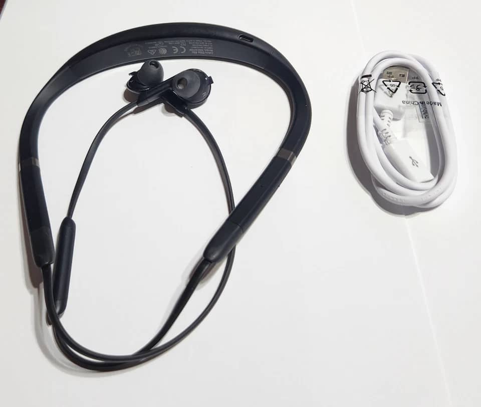 Jabra Elite 65e Headphones & Earbuds Black New