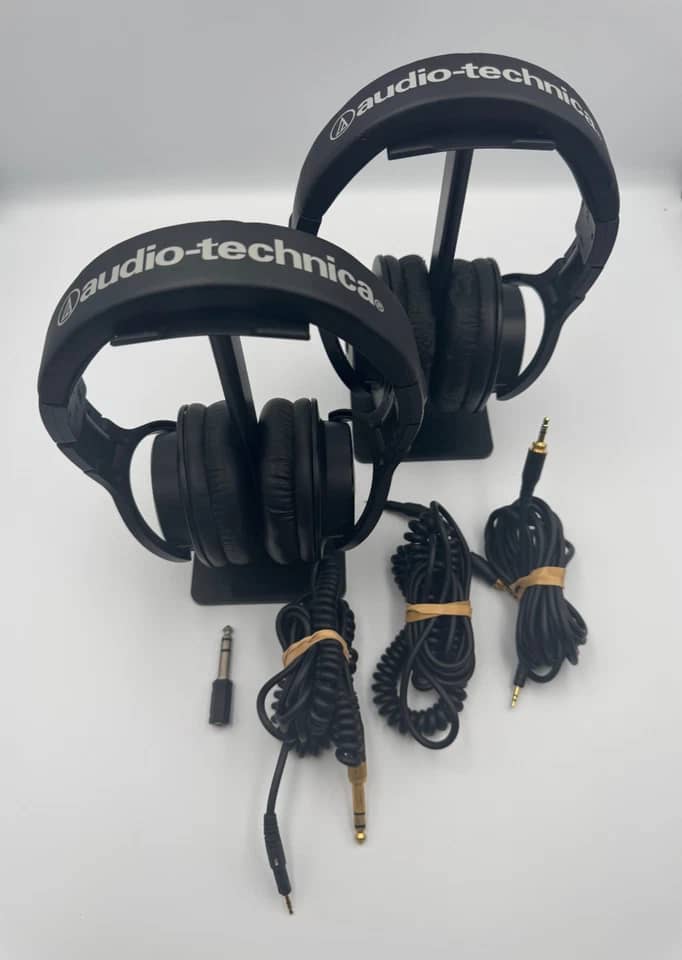 Audio-Technica ATH-M40x Headphones & Earbuds Black New