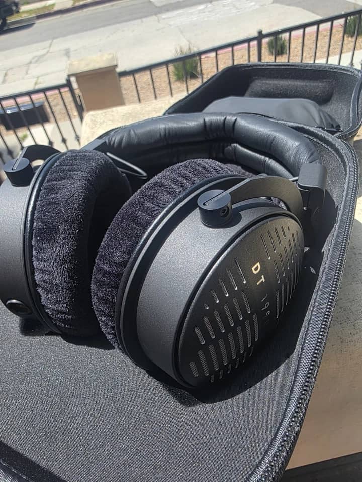 Beyerdynamic beyerdynamic DT 1990 PRO MKII Headphones & Earbuds Black New