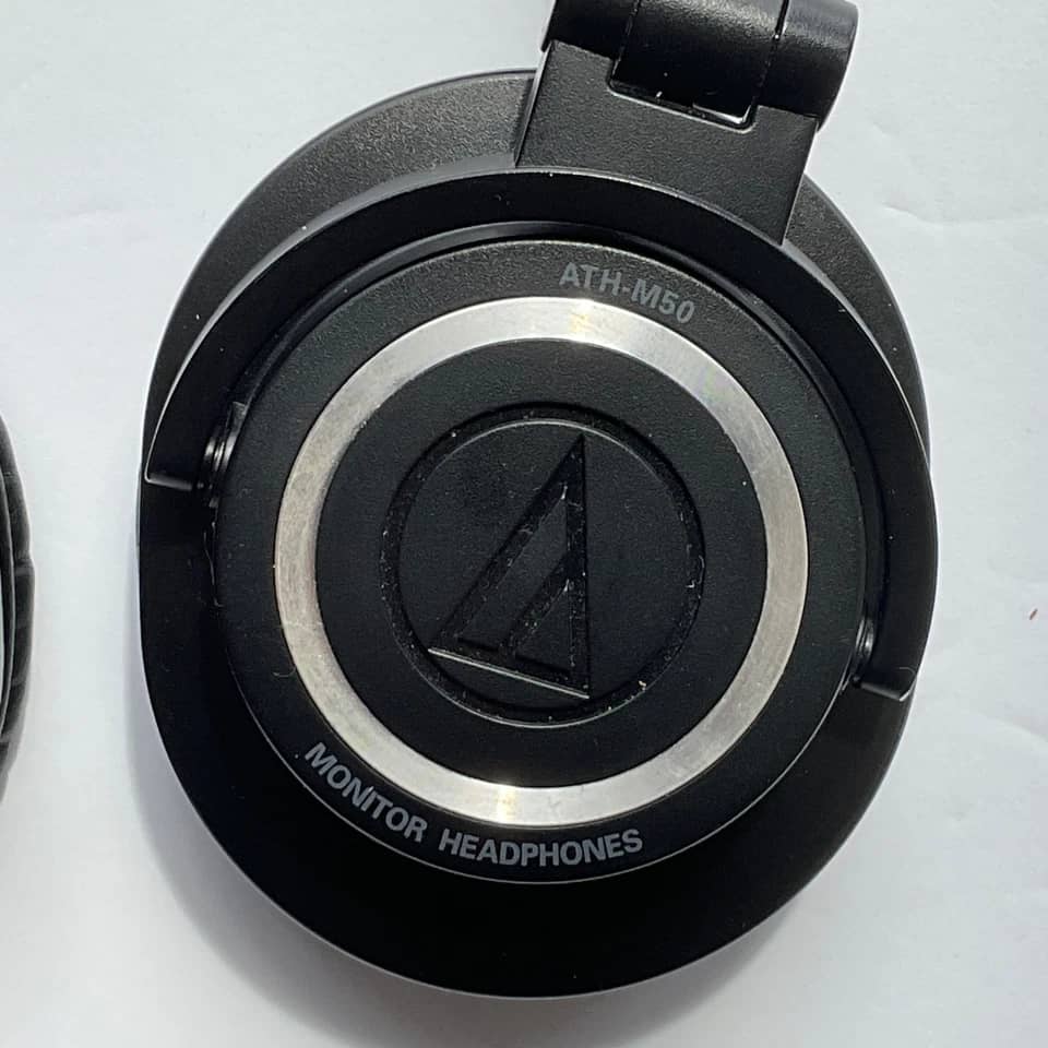 Audio-Technica ATH-M50 Headphones & Earbuds Gray New