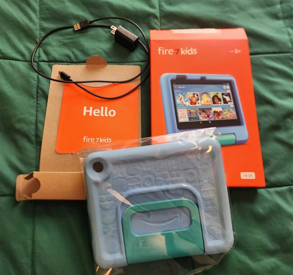 Amazon Fire HD 8+ 12th Tablets Gray 32GB New 8"
