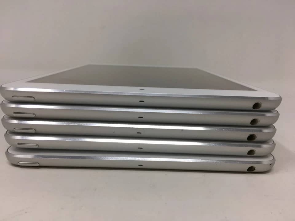 Apple iPad Mini 2 Tablets Gray 16GB New 7.9"