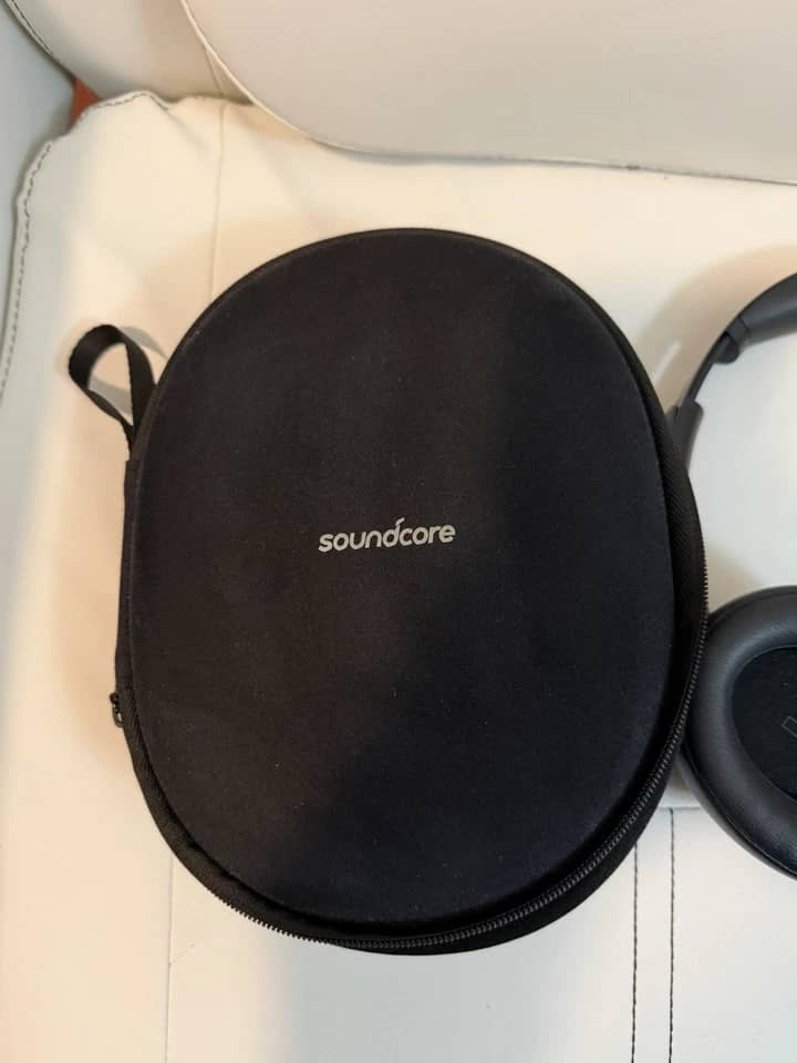 Soundcore Life Q35 Headphones & Earbuds Black Used - Good