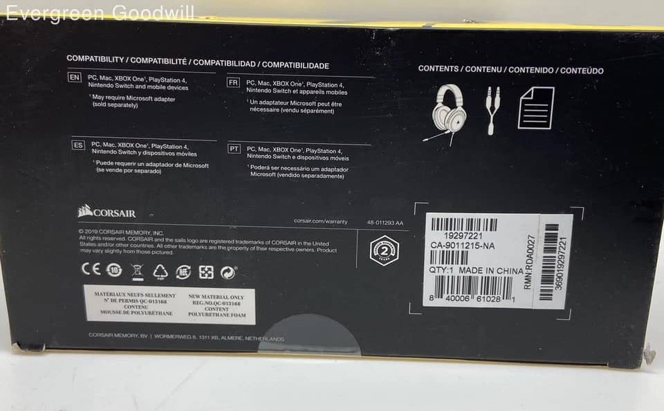 Corsair HS50 Pro Headphones & Earbuds Black Open-Box Excellent