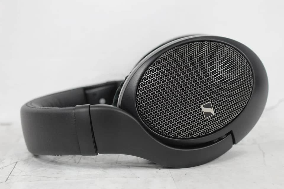 Sennheiser HD 550 Headphones & Earbuds Black New