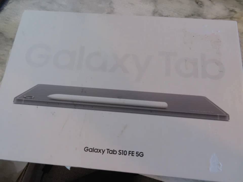 Samsung Galaxy Tab S10 FE Tablets Gray 128GB New 10.9"