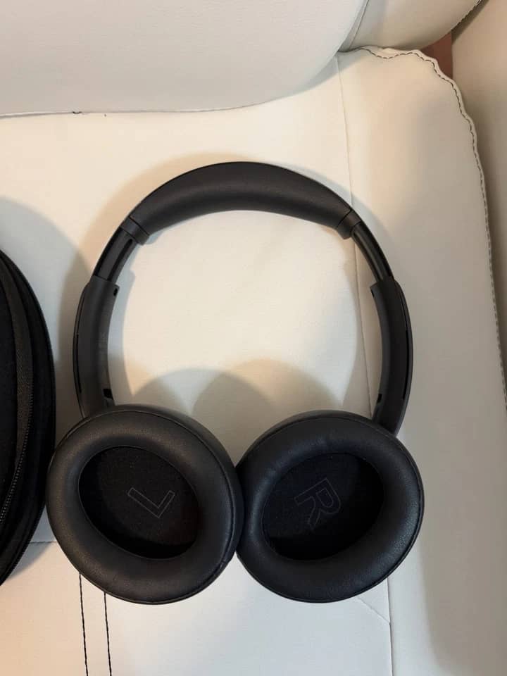 Soundcore Life Q35 Headphones & Earbuds Black Used - Good