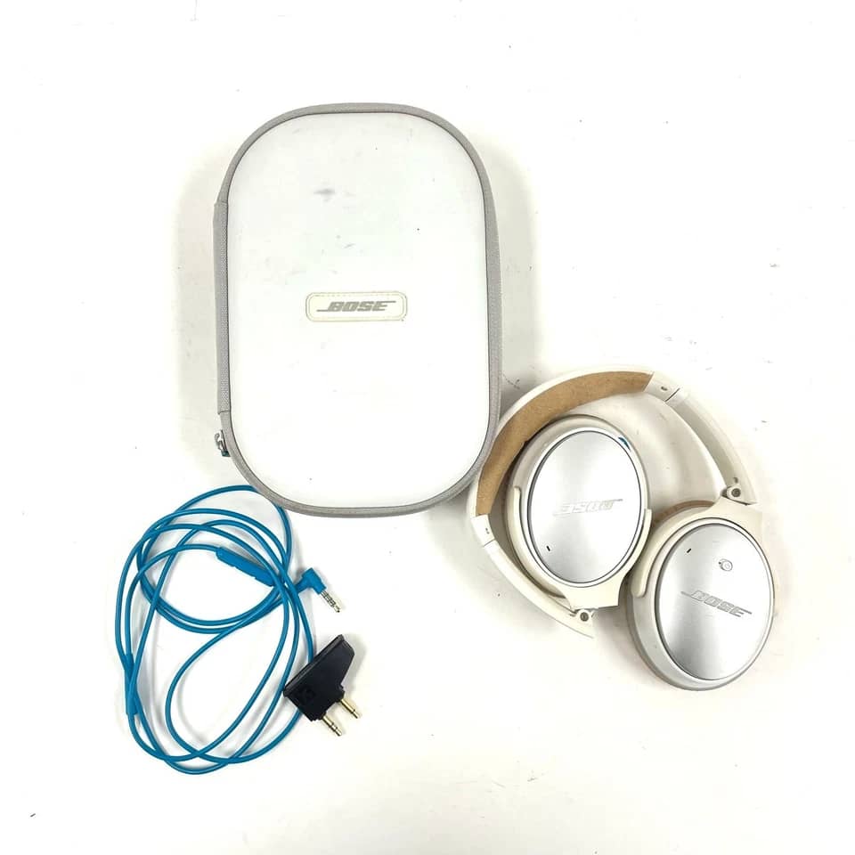 Bose QuietComfort 25 Headphones & Earbuds Black New