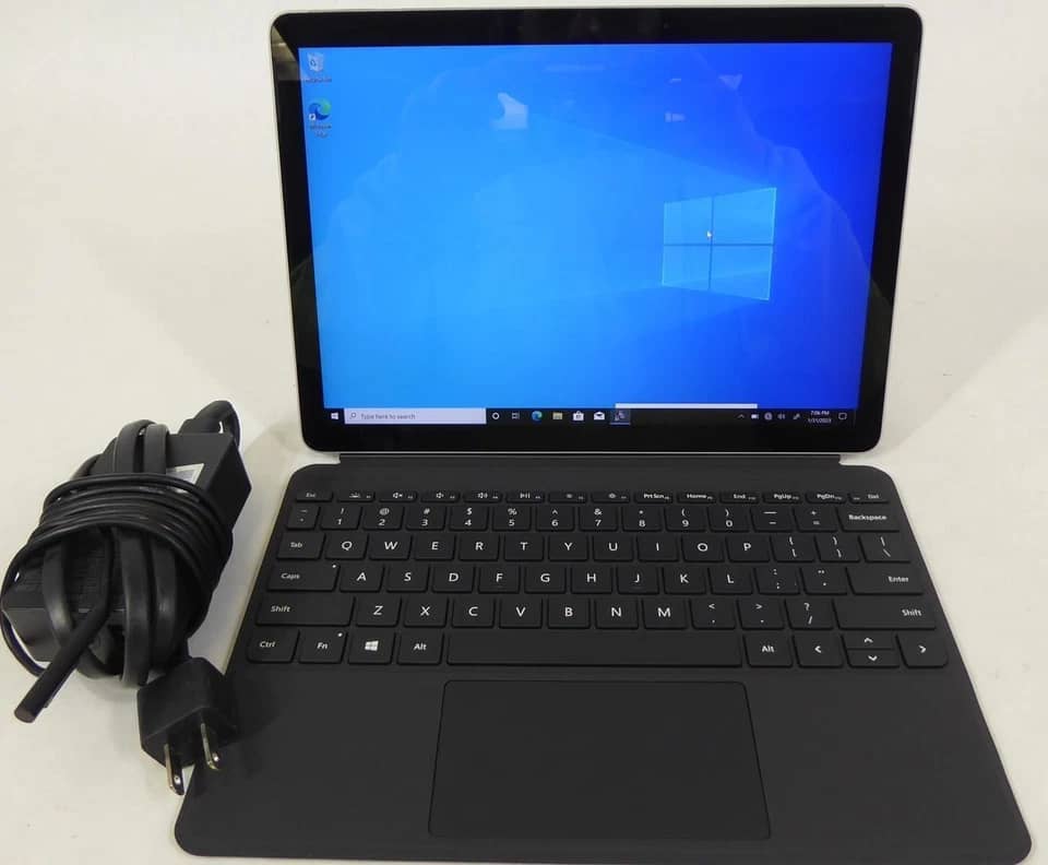 Microsoft Surface Go 1 Tablets Silver 64GB Used - Good 10"