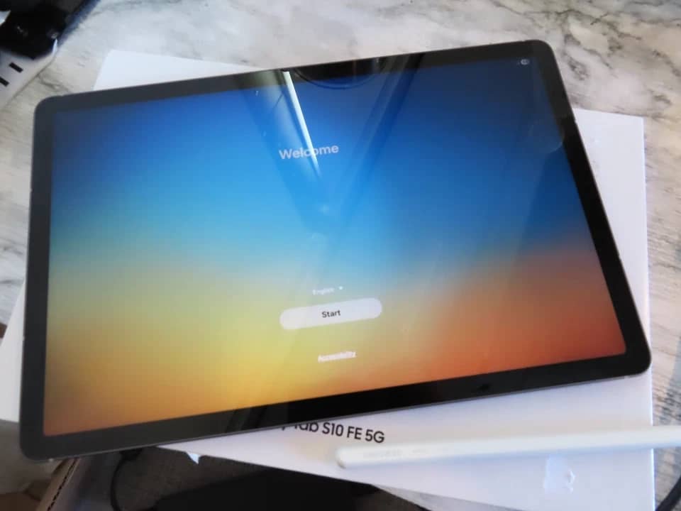 Samsung Galaxy Tab S10 FE Tablets Gray 128GB New 10.9"