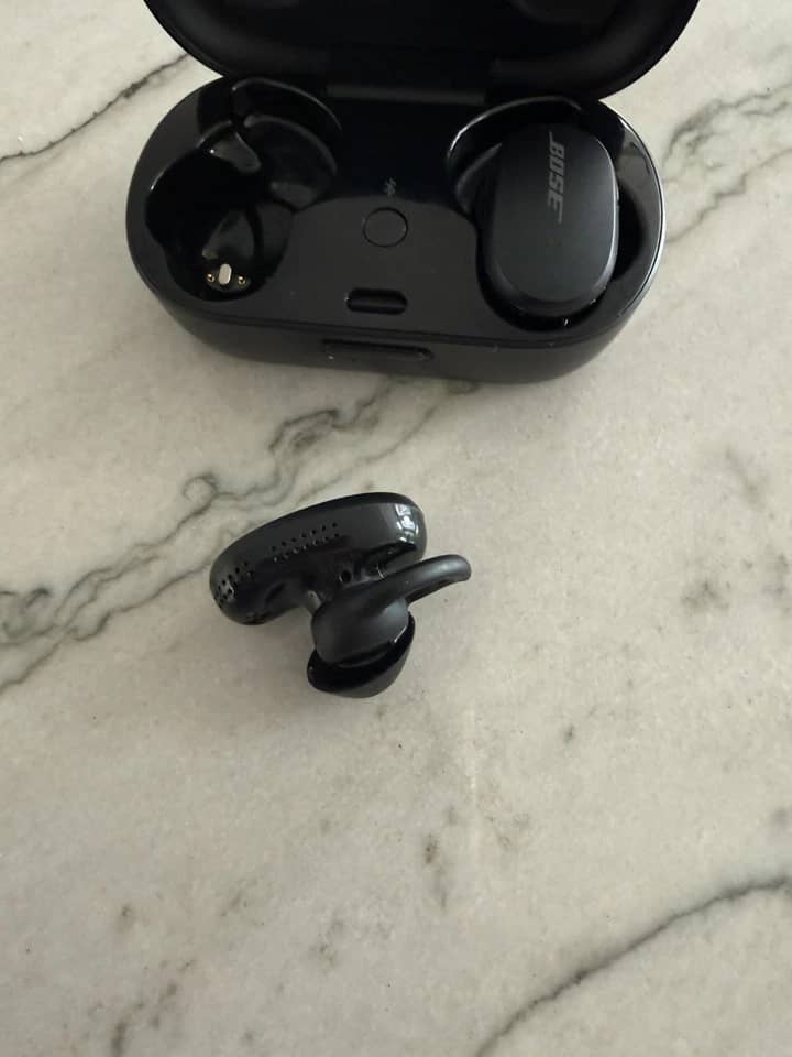 Bose QuietComfort Earbuds Headphones & Earbuds Black New