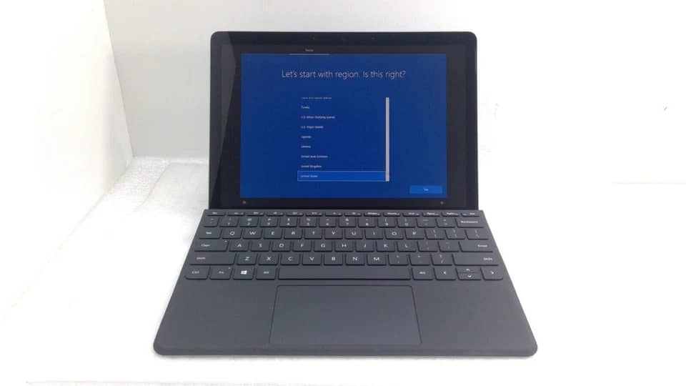 Microsoft Surface Go 1 Tablets Silver 64GB Used - Good 10"