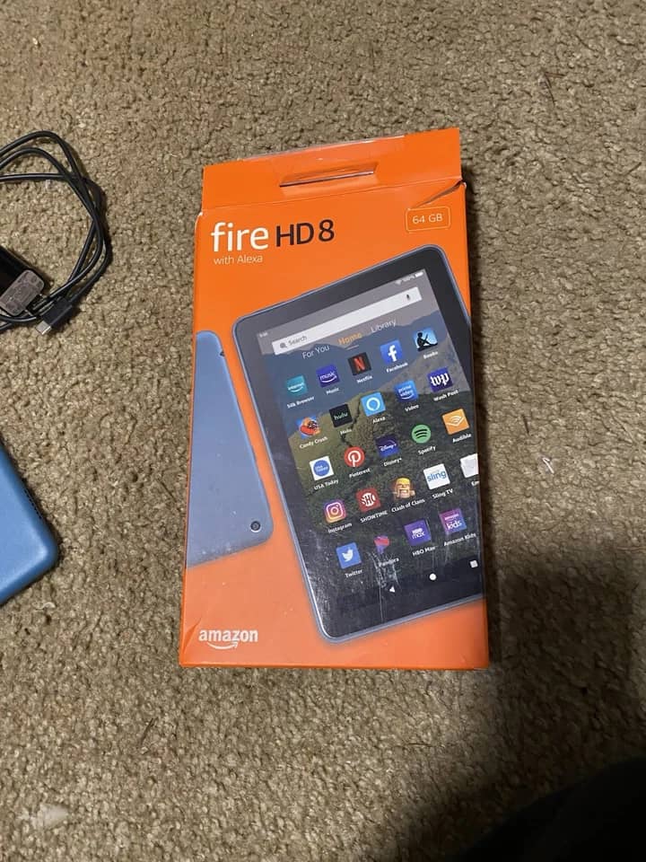 Amazon Fire HD 8 10th Tablets Black 32GB New 8"