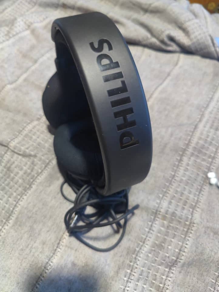 Philips SHP9600 Headphones & Earbuds Black New