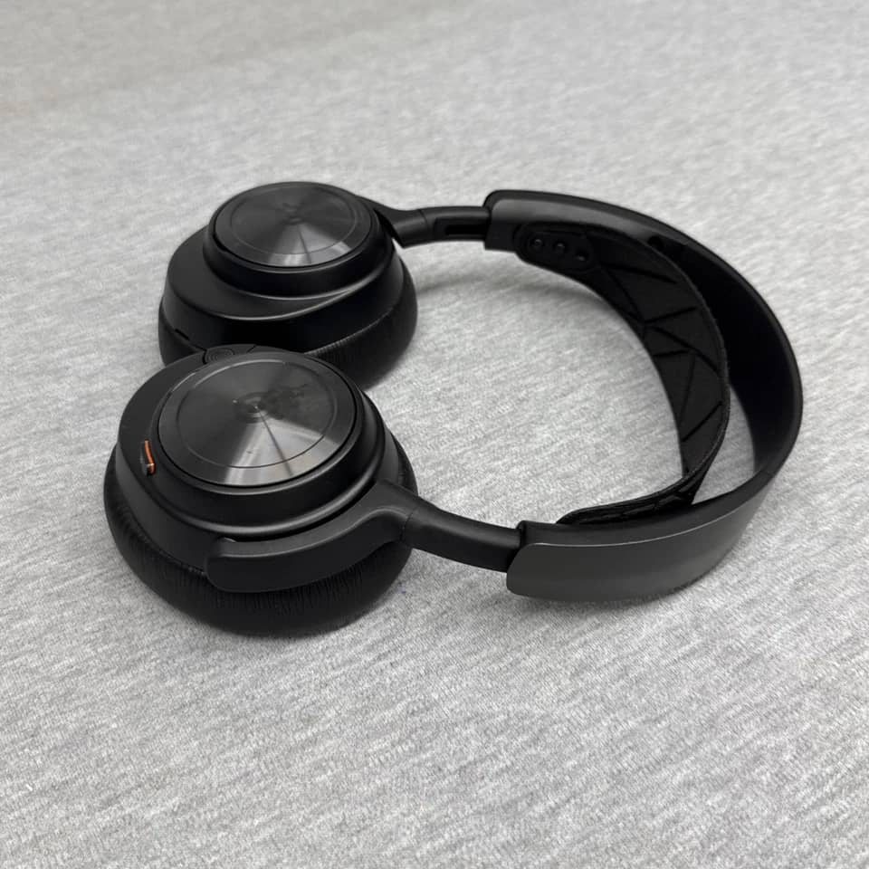 SteelSeries Arctis Nova Pro Headphones & Earbuds Black Refurbished - Excellent