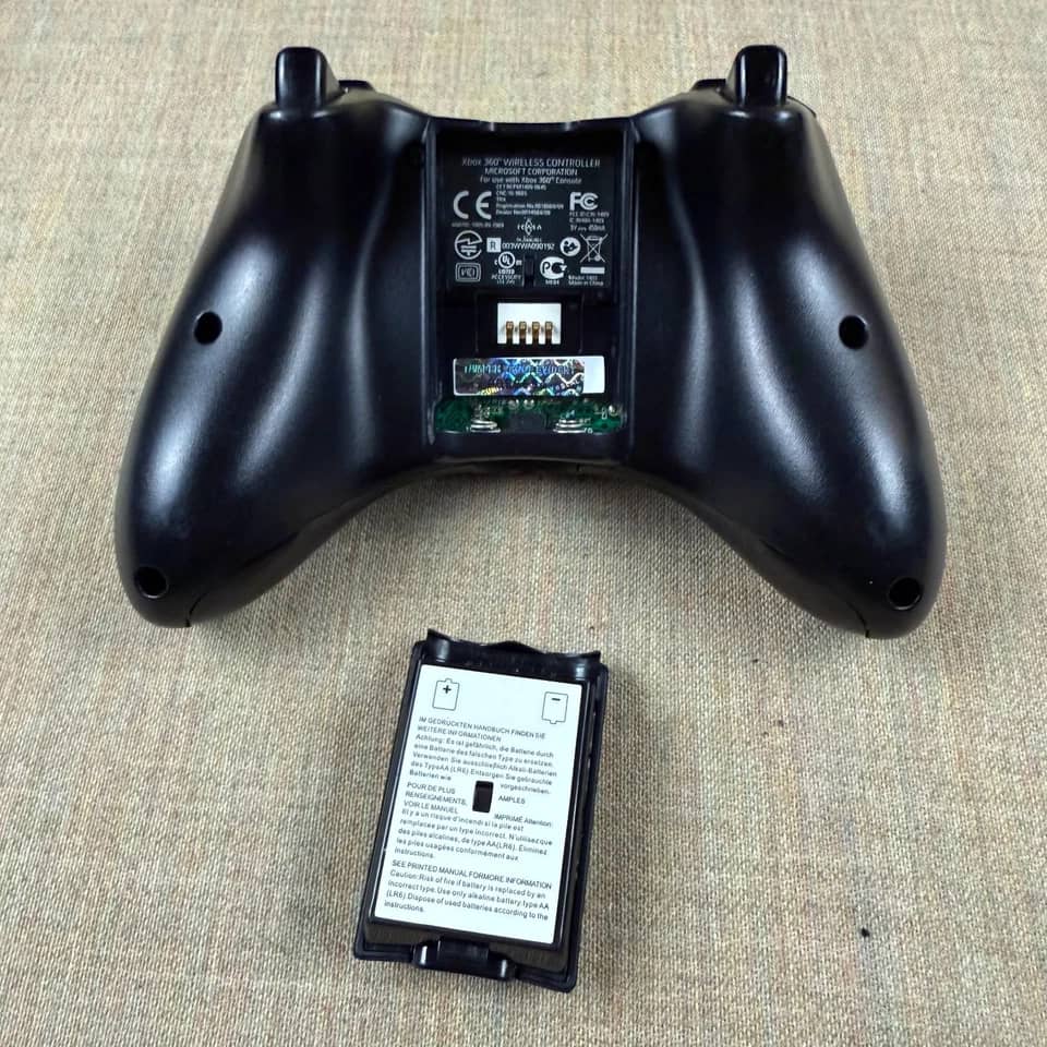 Microsoft Xbox 360 Video Game Consoles Black 250GB Console Only New