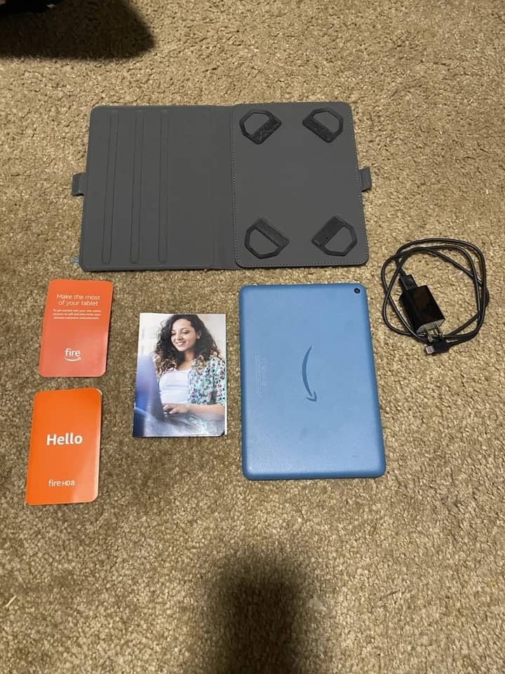 Amazon Fire HD 8 10th Tablets Black 32GB New 8"