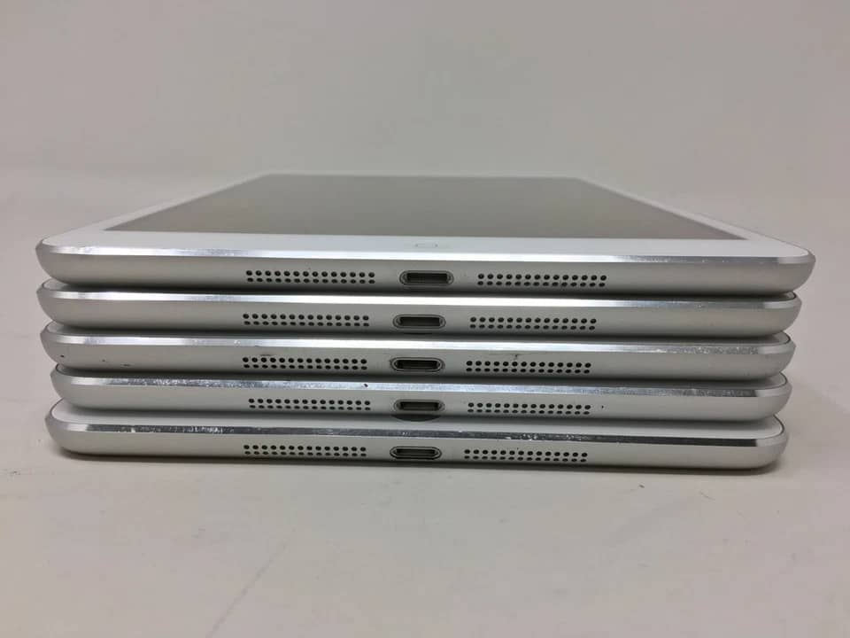 Apple iPad Mini 2 Tablets Gray 16GB New 7.9"