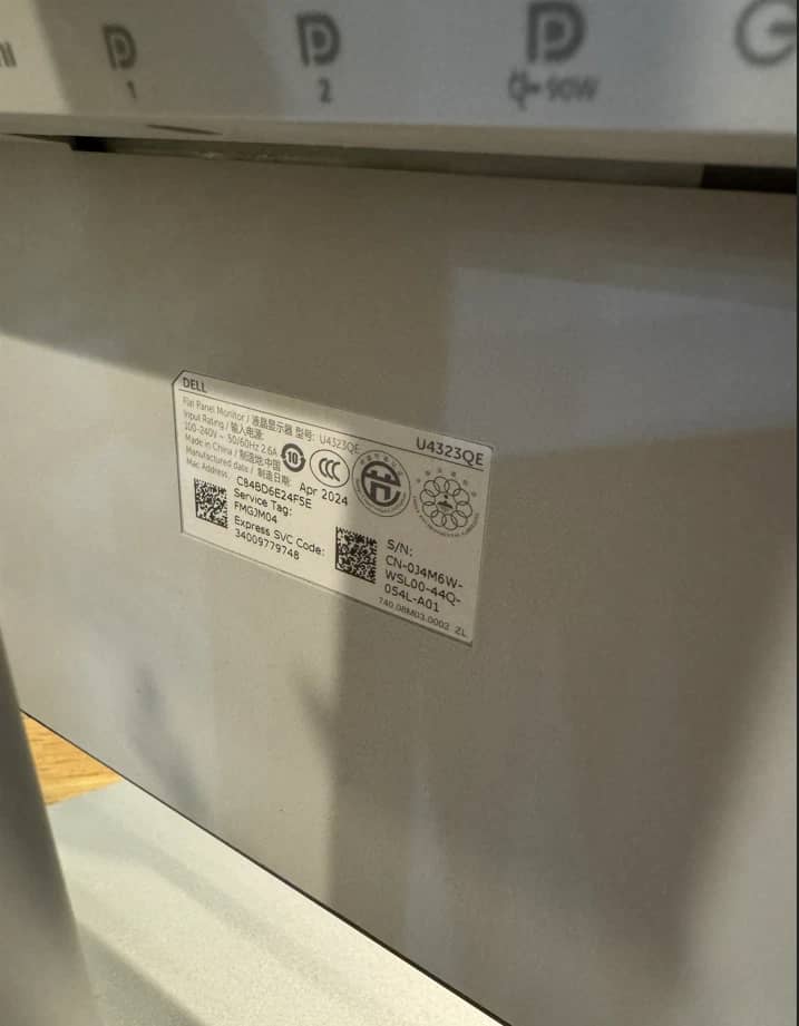 Dell U4323QE Monitors New