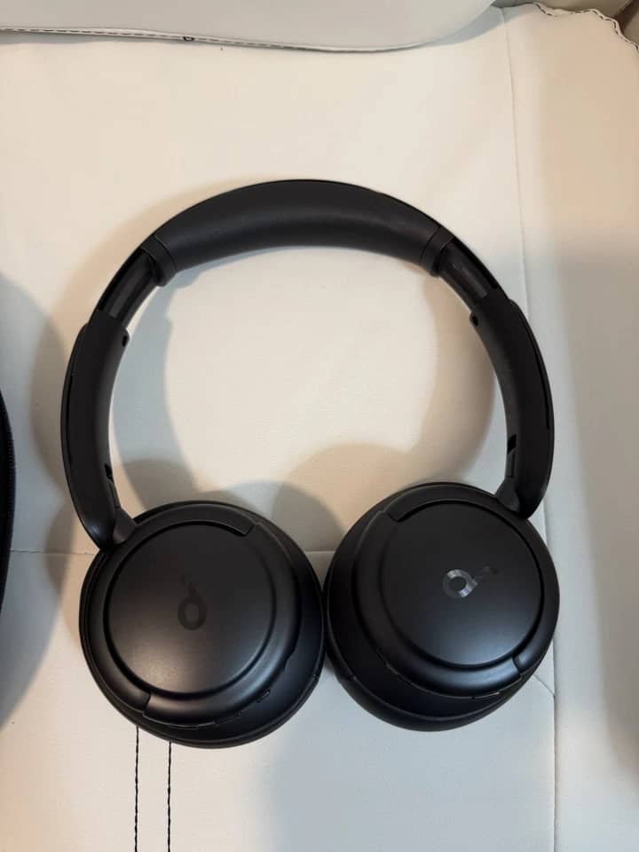Soundcore Life Q35 Headphones & Earbuds Black Used - Good