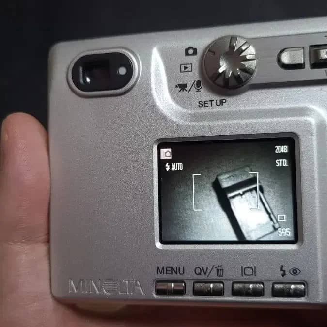 Minolta DiMAGE Xt Digital Cameras Silver Used - Good Body Only