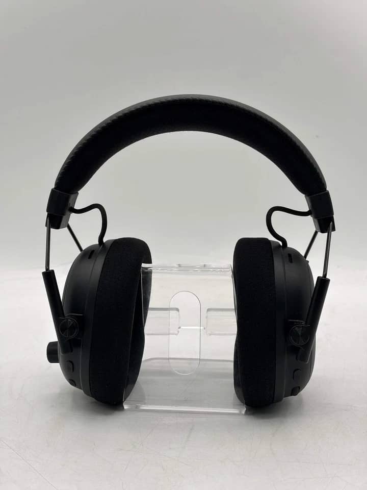 Razer BlackShark V3 Pro Headphones & Earbuds White New