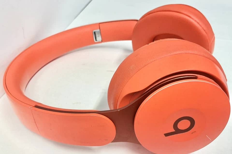 Beats Studio Pro Headphones & Earbuds Brown New