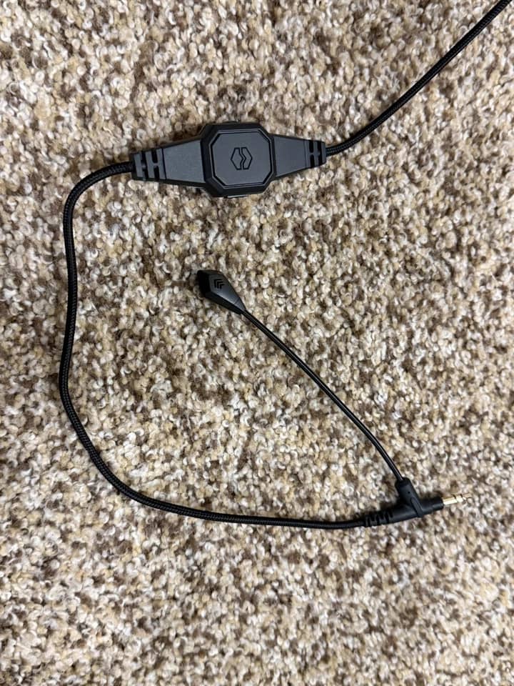 Audeze LCD-S20 Headphones & Earbuds Silver New