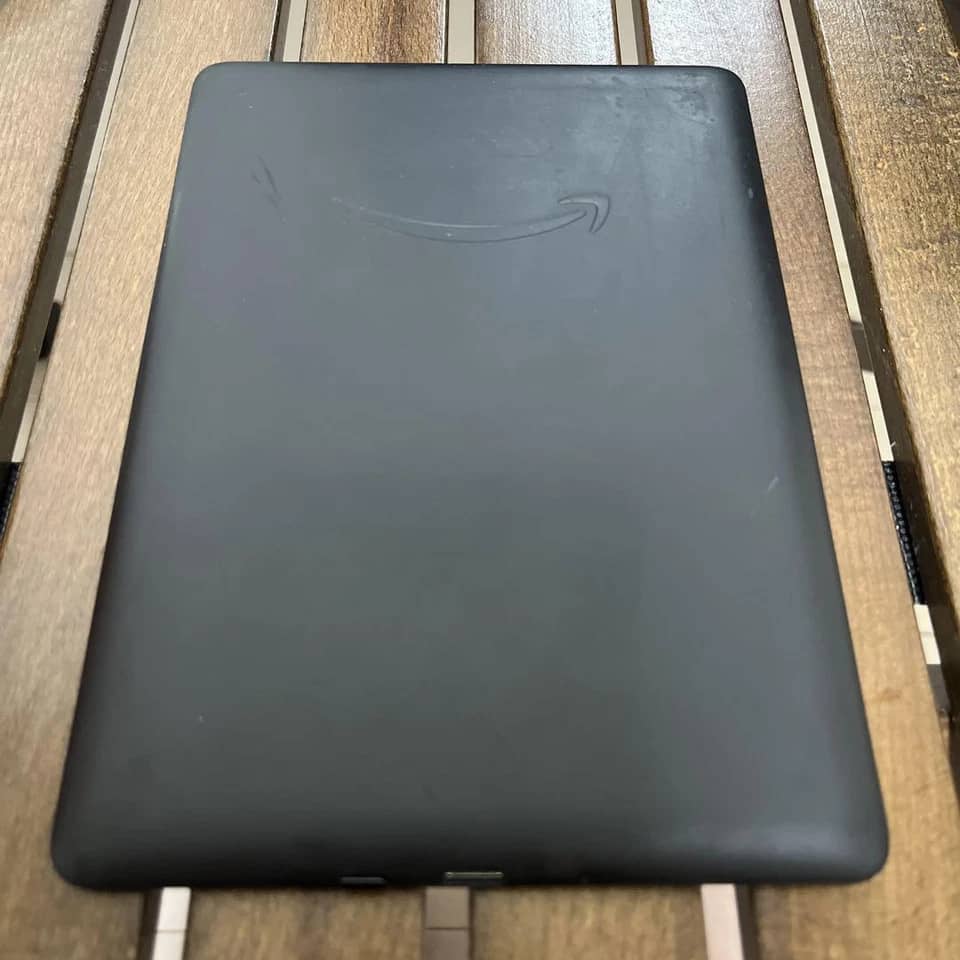Amazon Kindle (11th Generation) Tablets Black 16GB New 11"