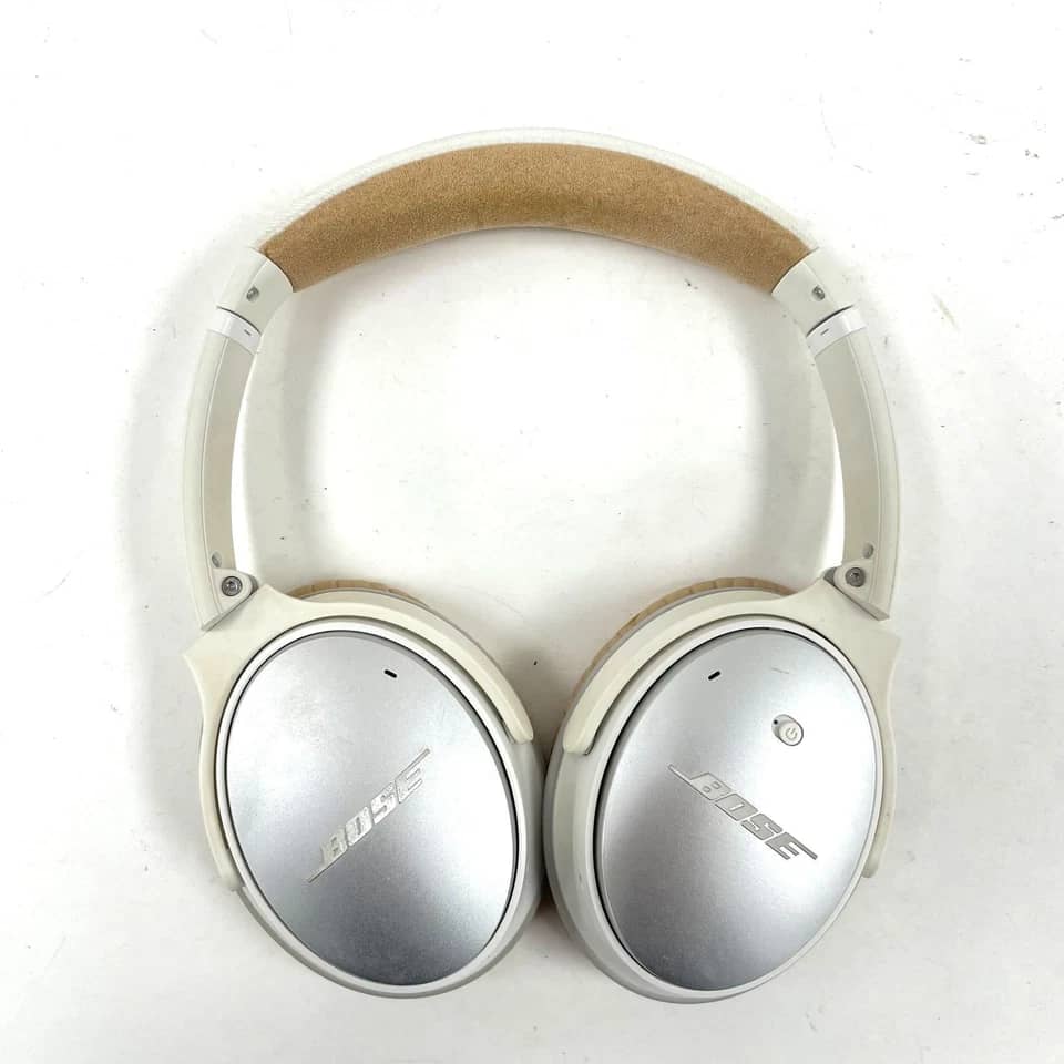 Bose QuietComfort 25 Headphones & Earbuds Black New