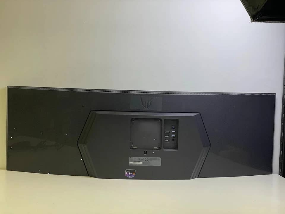 LG 45GR65DC-B Monitors New