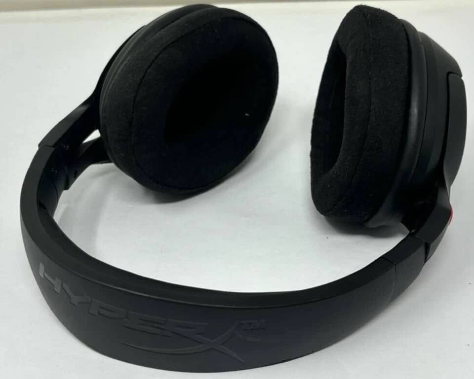 HyperX Cloud Flight Headphones & Earbuds Black Refurbished - Good
