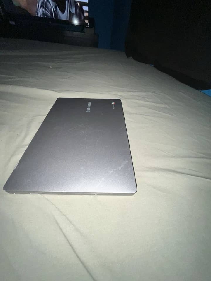 Samsung Galaxy Chromebook Computers 32GB 4GB New