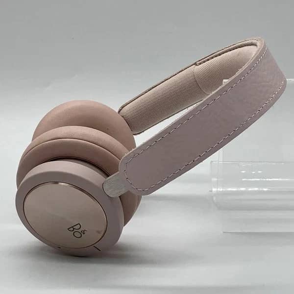 Bang & Olufsen Beoplay H8i Headphones & Earbuds Pink Used - Good
