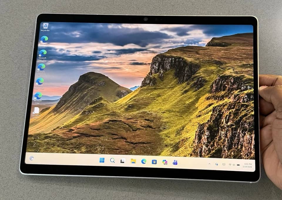 Microsoft Surface Pro 10 Tablets Silver 16GB New 13"