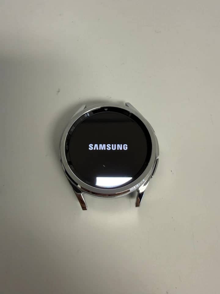 Samsung Galaxy Watch 6 Smartwatches 40mm Gold Bluetooth New