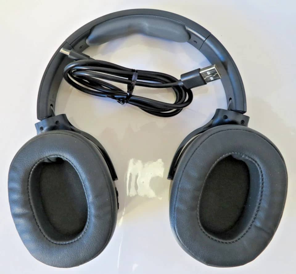 Skullcandy Hesh ANC Headphones & Earbuds White New