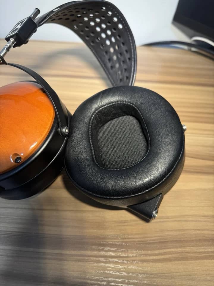 Audeze LCD-XC Headphones & Earbuds Black New