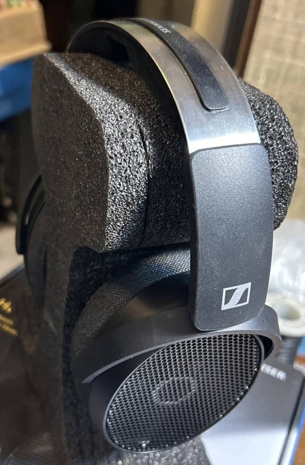 Sennheiser HD 490 PRO Headphones & Earbuds Black New