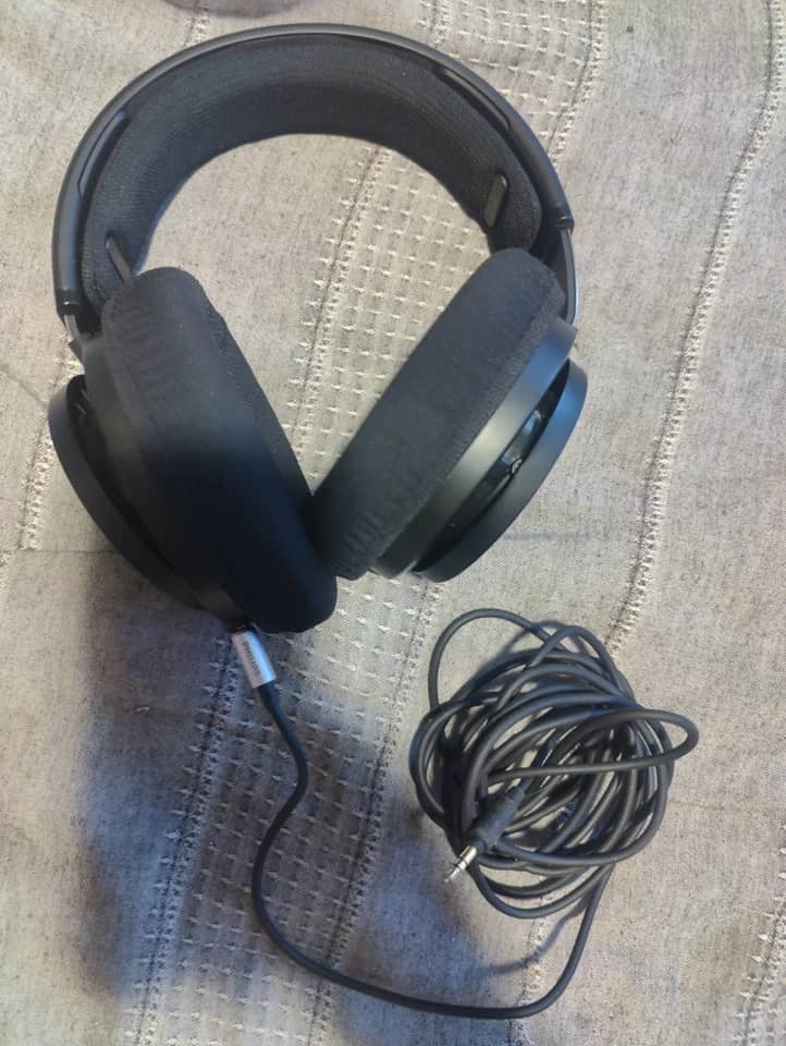 Philips SHP9600 Headphones & Earbuds Black New
