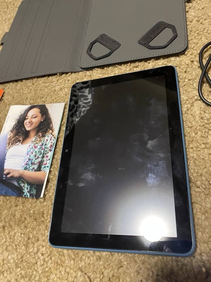 Amazon Fire HD 8 10th Tablets Black 32GB New 8"