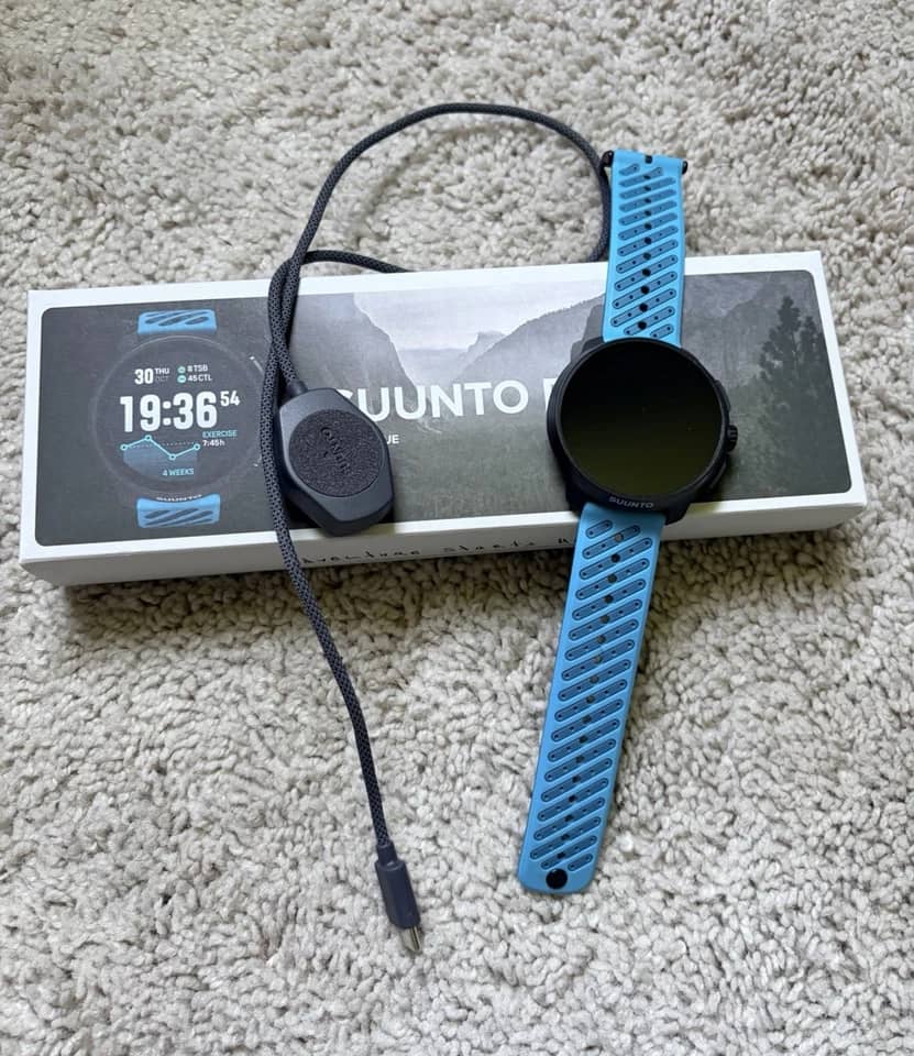 Suunto Suunto Race Smartwatches Blue 51mm New