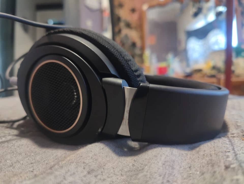 Philips SHP9600 Headphones & Earbuds Black New