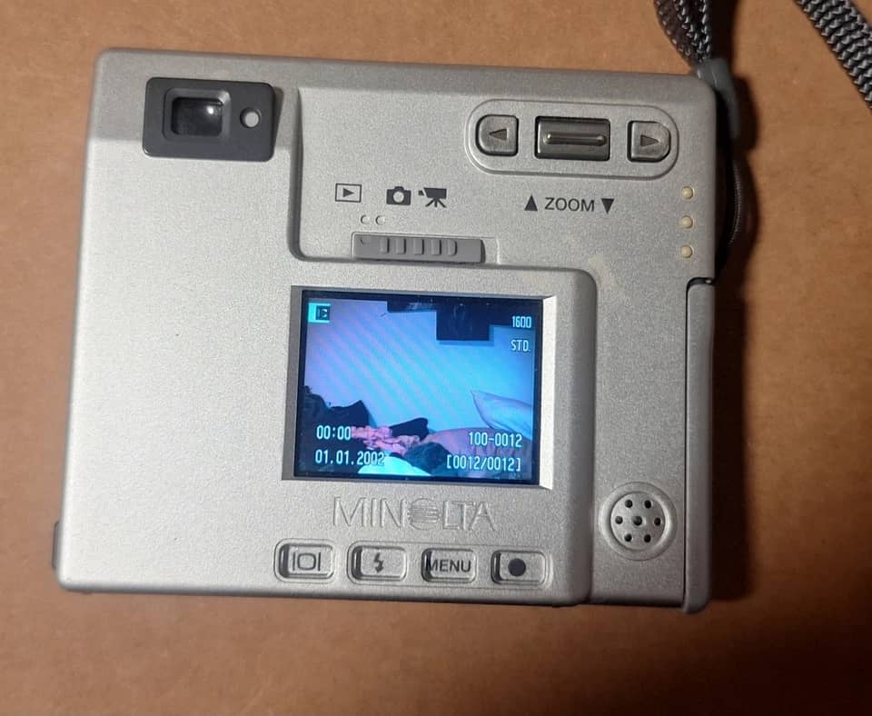 Minolta DiMAGE X Digital Cameras Black Used - Good Body Only