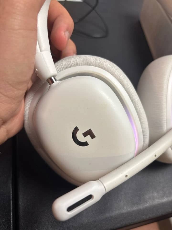 Logitech G735 Headphones & Earbuds White Refurbished - Excellent