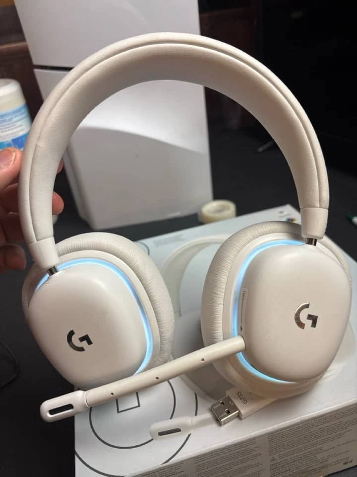 Logitech G735 Headphones & Earbuds White Refurbished - Excellent