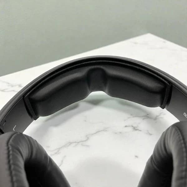 Sennheiser HD 620S Headphones & Earbuds Black New