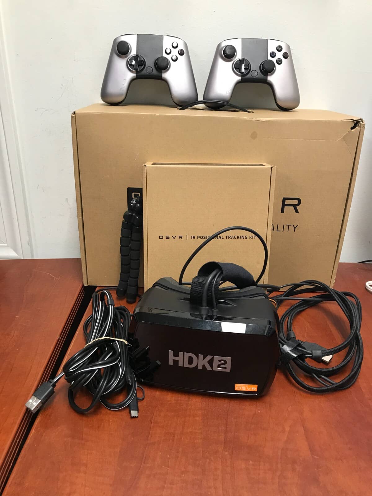 Razer Kraken V4 Pro Headphones & Earbuds Black Used - Good
